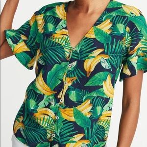 OLD NAVY Women’s Medium M Banana Print Button-Up Flutter Sleeve V-Neck Shirt